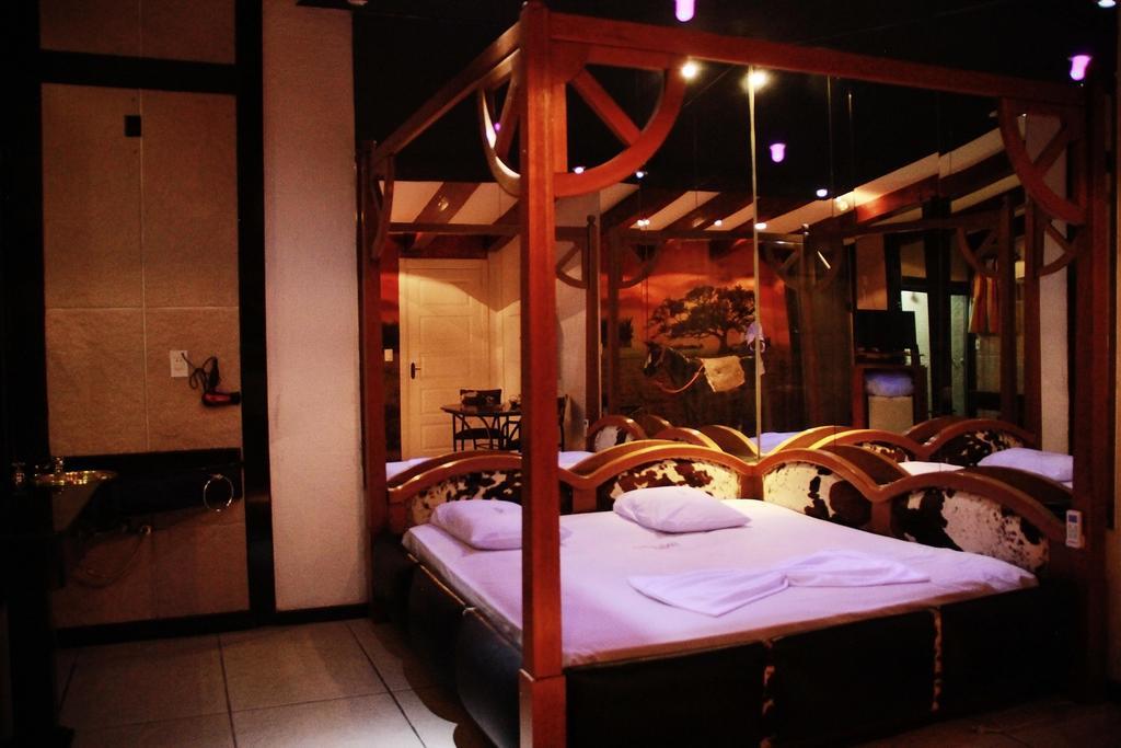 Motel Cozumel (Adults Only) Porto Alegre Rum bild